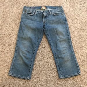 Lucky Brand cropped jeans.